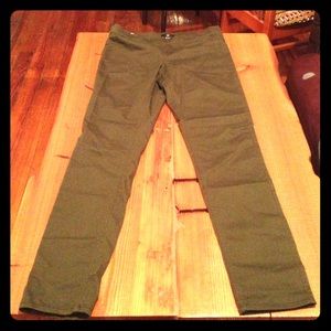 Olive H&M skinny super stretch pants, NWT!