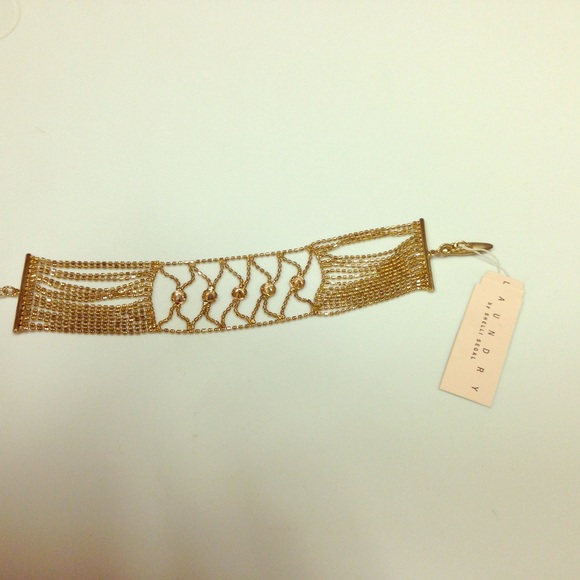 Laundry by Shelli Segal bracelet