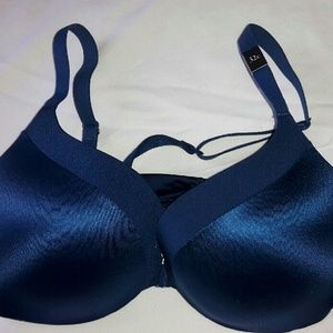 Victoria's Secret Emerald bra 32C