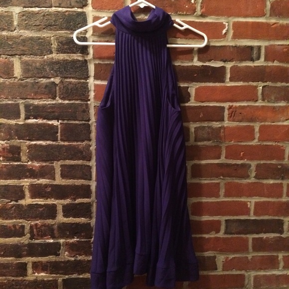 Forever 21 Dresses & Skirts - Pretty Purple Pleated Dress