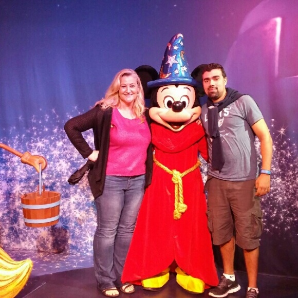 Meet your Posher, Nancy - Picture 2 of 3