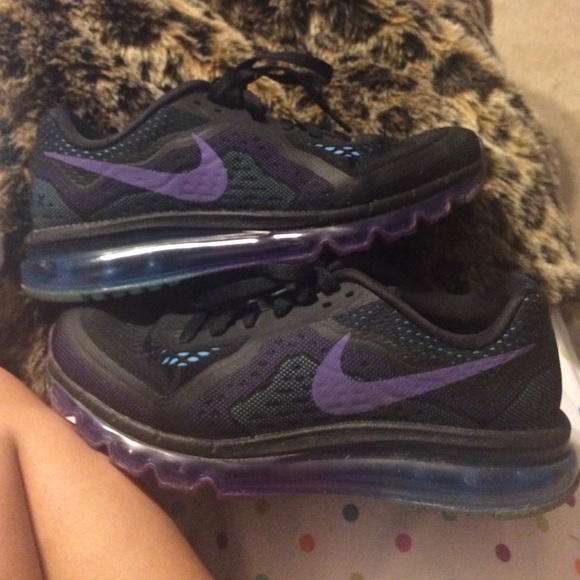 **SOLD** - Picture 2 of 4