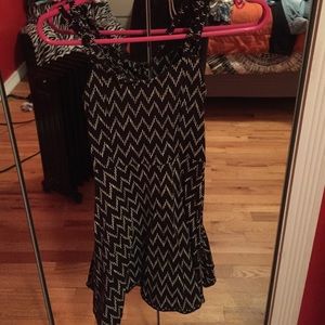 Black and white zig zag dress