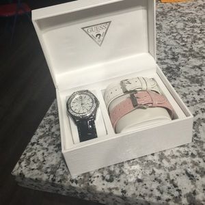 Must Go! 🎉🎉🎉Guess Watch!