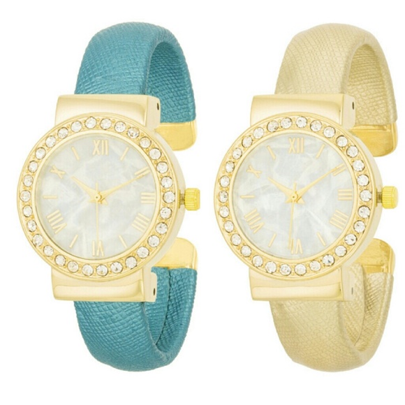 Fashion Shell Pearl Cuff Watch With Crystals
