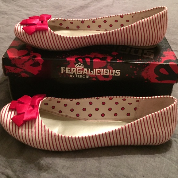 Fergie flats, adorable.
