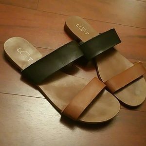 Ann Taylor Loft 2 toned sandals size 10