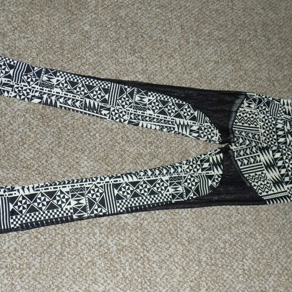 Black and White Tribal Patterned Pants