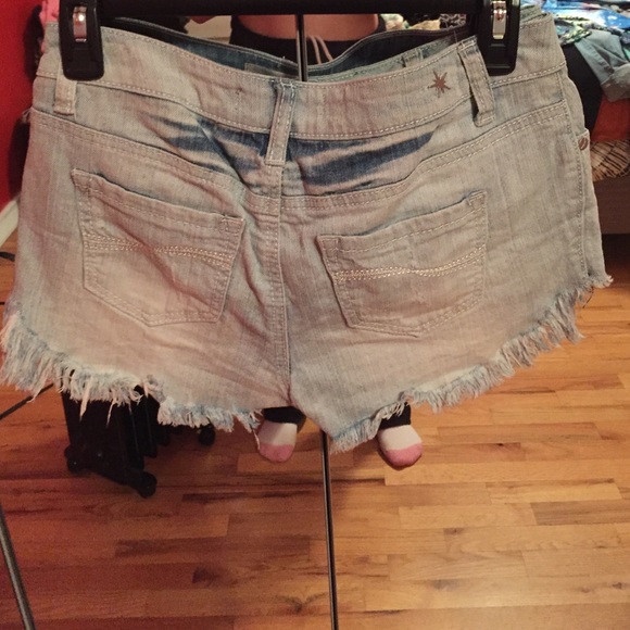 Shorts - Picture 2 of 2