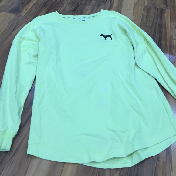 PINK Victoria's Secret Tops - PINK shirt🎉