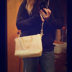 Additional pics Brahmin purse Part #2!