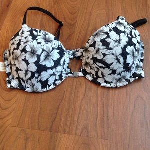 Gully hicks Demi bra