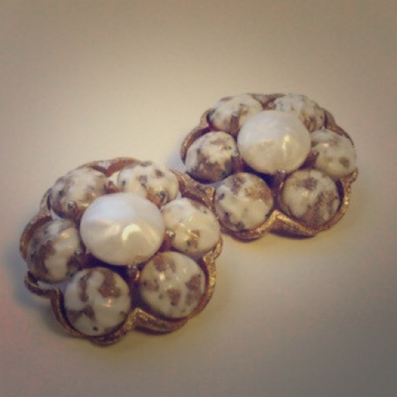 Vintage white and gold large clip on earrings