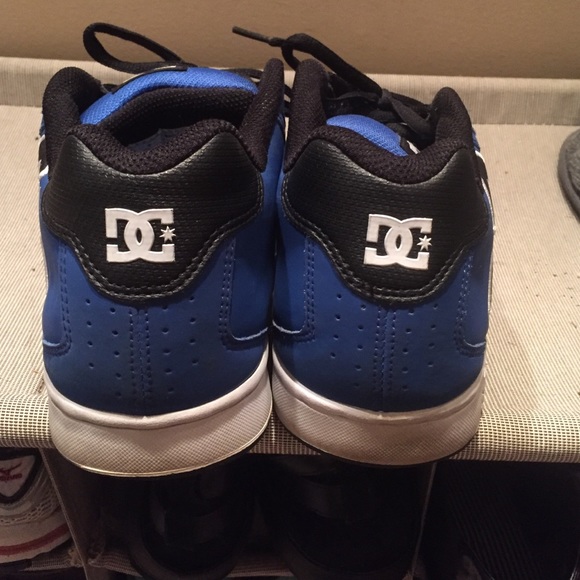 Men's Size 10 DC shoes