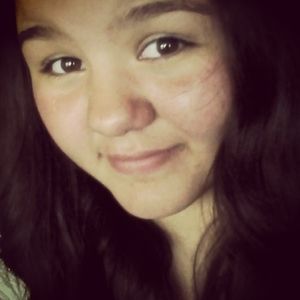 Meet your Posher, Bonita