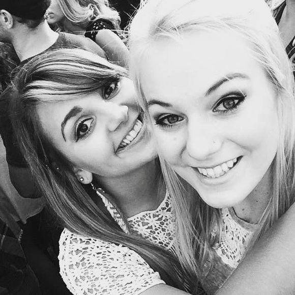 Meet your Posher, Mandee