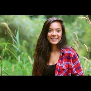 Meet your Posher, Alaya