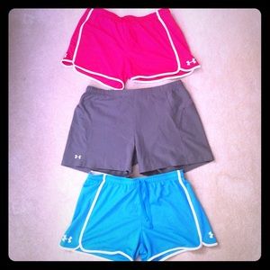 Bundle of 3 under armour shorts women's SZ Large