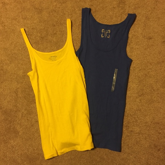 Old Navy tank top bundle