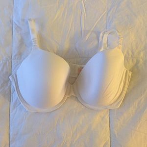 NWOT PINK Victoria's Secret Bra
