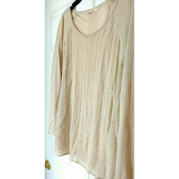 Beautiful RACHEL Rachel Roy Delicate Top - Picture 2 of 4