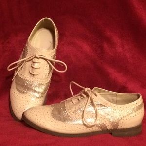 Cream and gold Forever 21 lace up wingtips