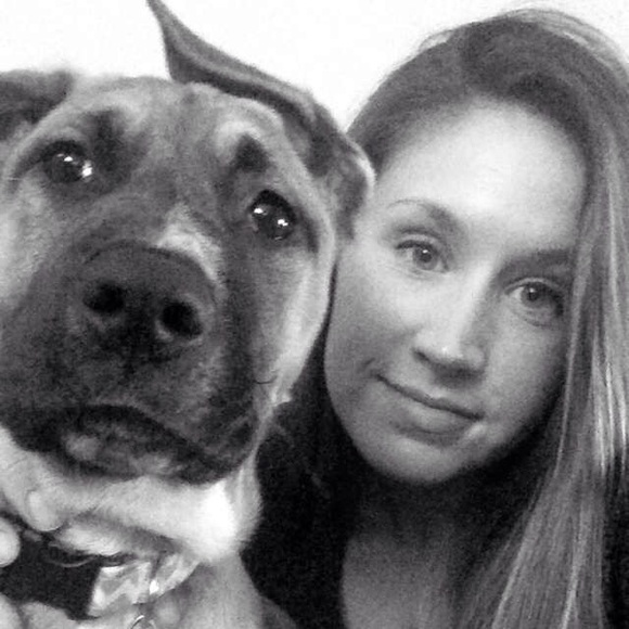 Meet your Posher, Sarah - Picture 3 of 7