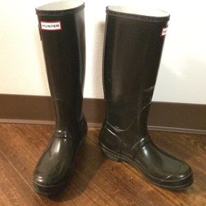 Black Hunter Boots
