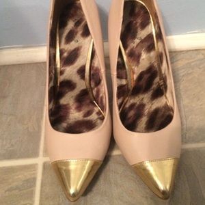Size 9 women's high heels