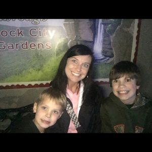 Meet your Posher, Ashley