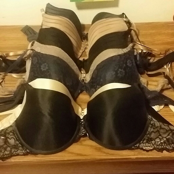 8 pairs of bras