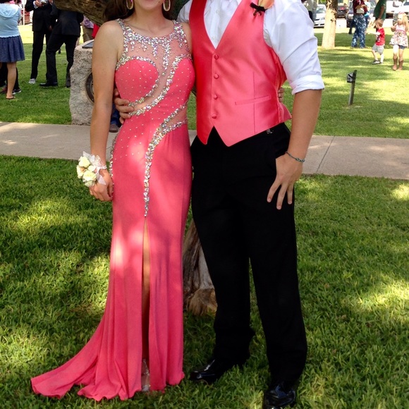 TIFFANY PROM DRESS