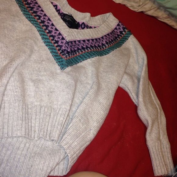 American Eagle Sweater - Picture 1 of 1