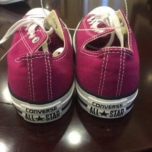 Brand new pink converse