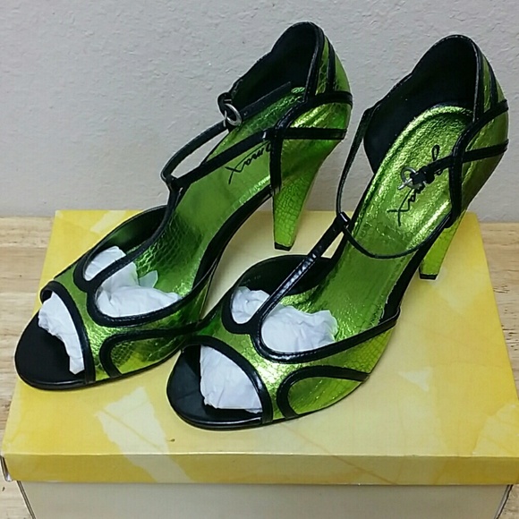 Perfect for Mardi Gras!!!!!