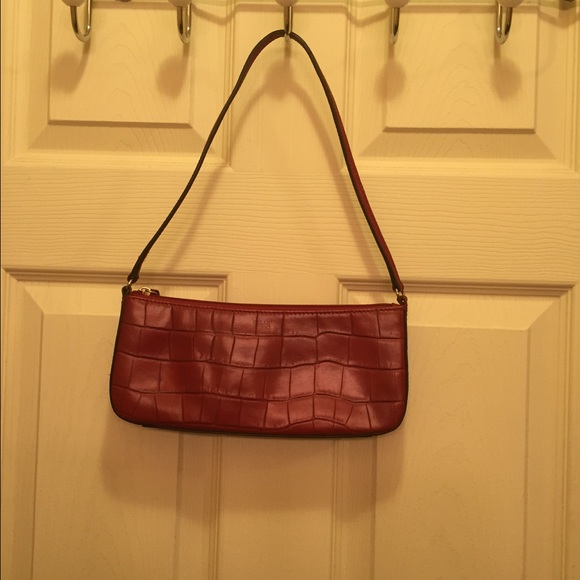 Pelle leather clutch/shoulder bag
