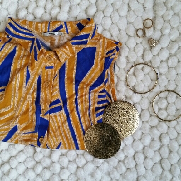 Sleeveless Tie Top