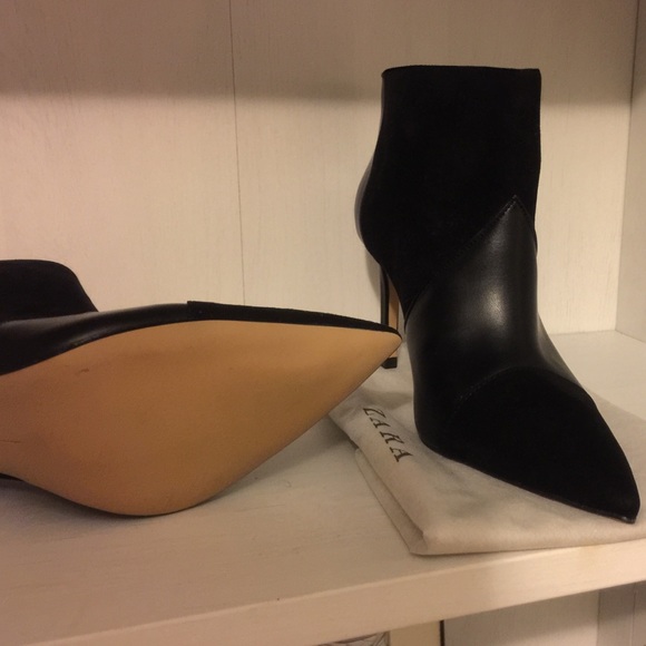 Black booties - Picture 2 of 4