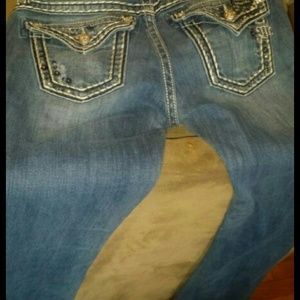 Size 27 miss me jeans
