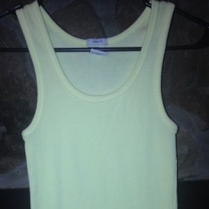 old navy perfect fit light yellow tank