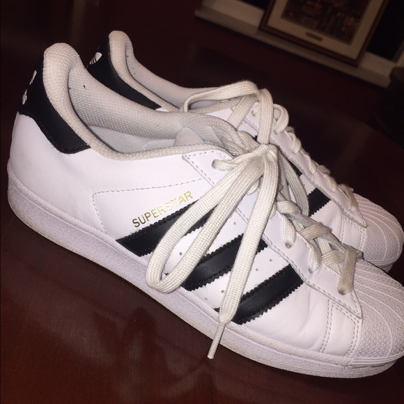 Adidas Superstar Women size 8