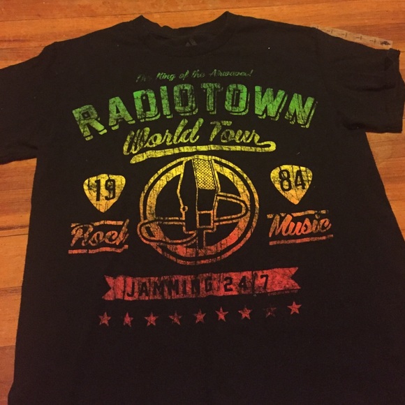 A black t-shirt