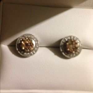 Stunning Champagne diamond white gold earrings