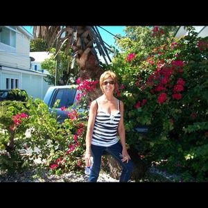 Meet your Posher, Sheila