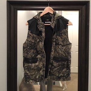 NEW Urban Outfitters Leathertrim Surplus Vest