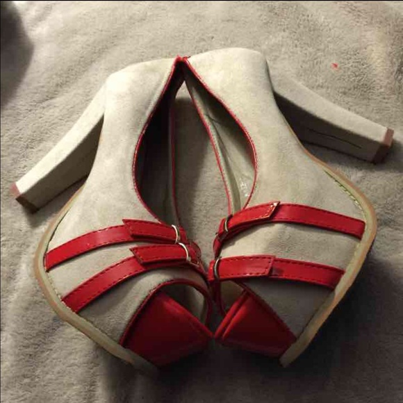 Heels for sale! Size 8.5