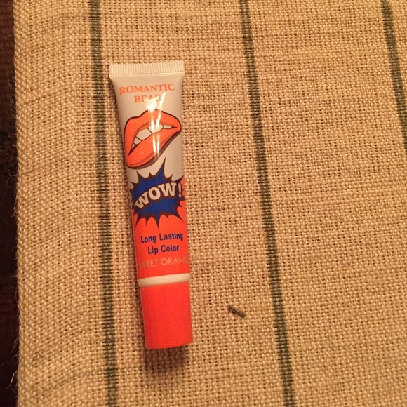 Lip stain