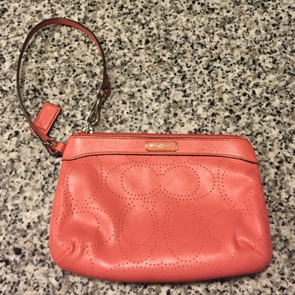 Coach EUC coral Wristlet