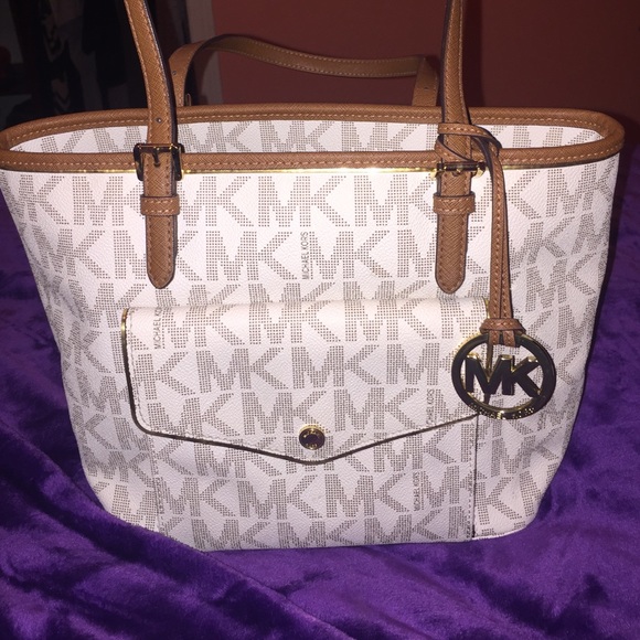 Michael Kors purse