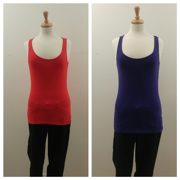 H&M basic Tanktop $5 for both of them